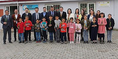 Iğdır'da Hâkim ve Savcılar Öğrencilerle  Beraber 23 Nisan Bayramını Kutladılar